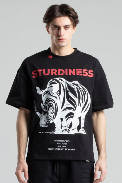 تيشيرت أوفرسايز من STUDRENESS